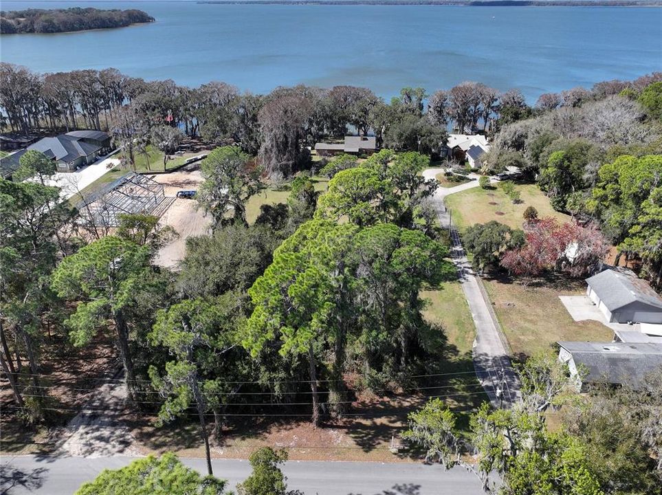 En Venta: $979,000 (2.79 acres)