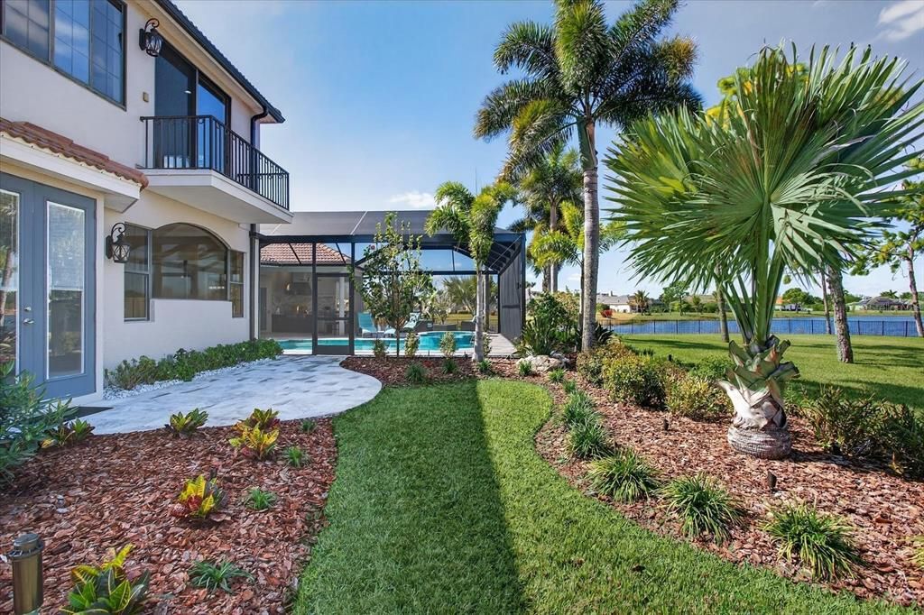 For Sale: $1,999,000 (4 beds, 3 baths, 3678 Square Feet)