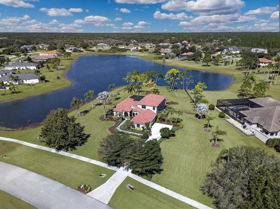 For Sale: $1,999,000 (4 beds, 3 baths, 3678 Square Feet)