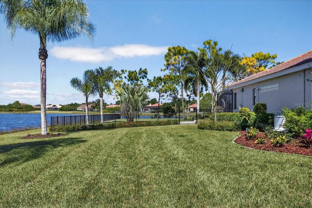 For Sale: $1,999,000 (4 beds, 3 baths, 3678 Square Feet)