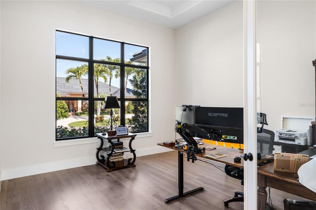 Active With Contract: $4,395,000 (3 beds, 3 baths, 3748 Square Feet)