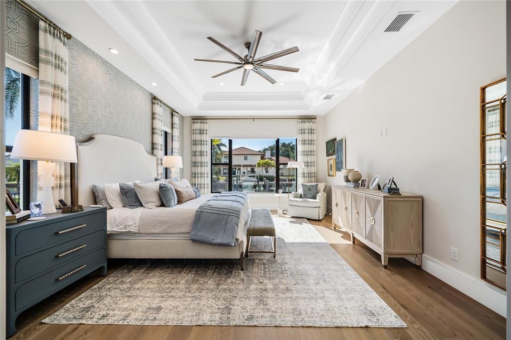 Active With Contract: $4,395,000 (3 beds, 3 baths, 3748 Square Feet)