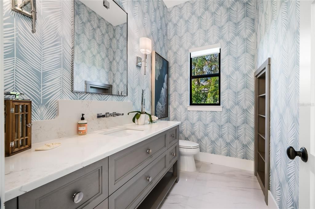 Active With Contract: $4,395,000 (3 beds, 3 baths, 3748 Square Feet)