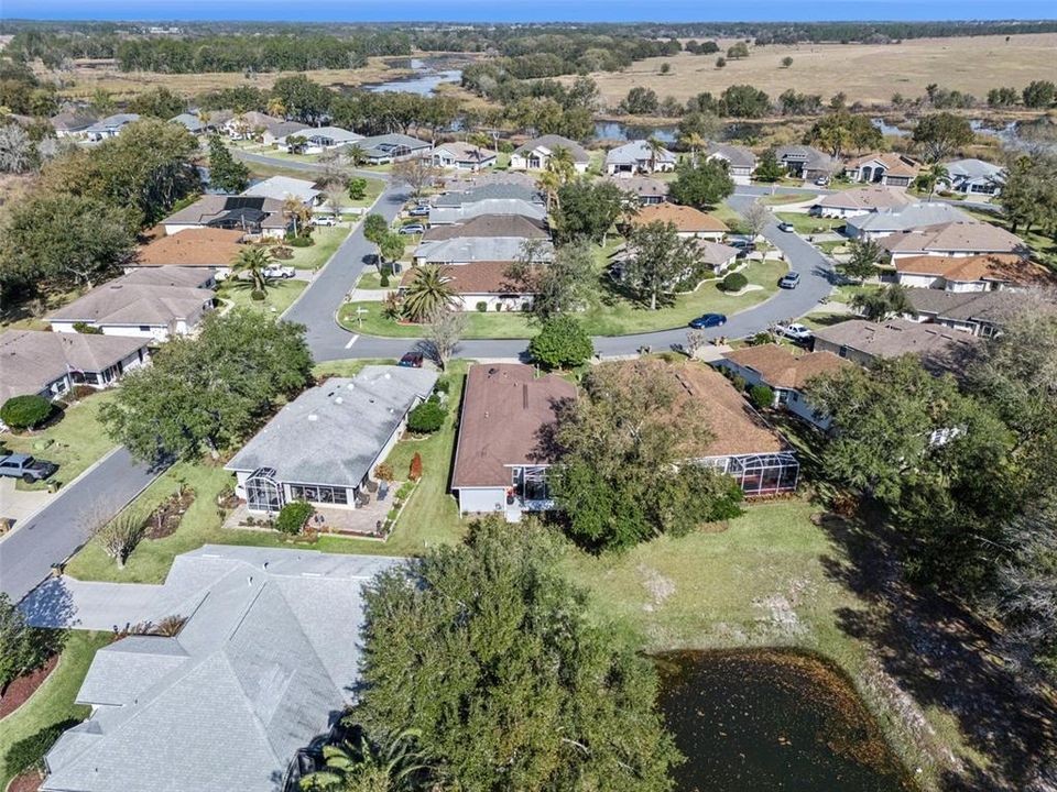 Activo con contrato: $315,000 (3 camas, 2 baños, 1586 Pies cuadrados)