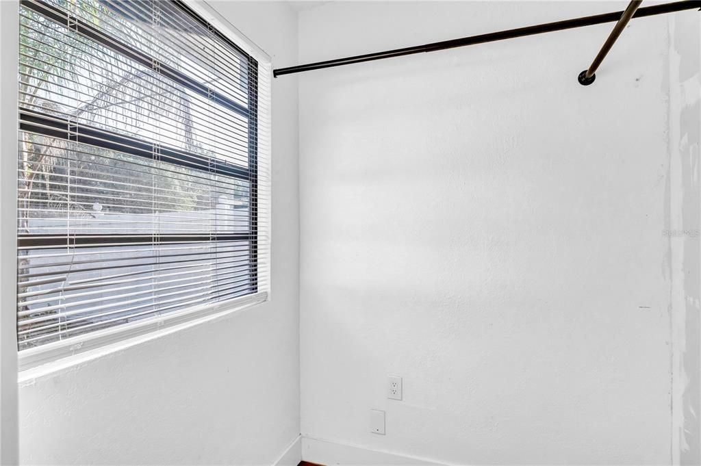 En Venta: $339,900 (3 camas, 1 baños, 1115 Pies cuadrados)