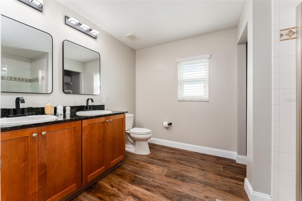 For Sale: $615,000 (4 beds, 2 baths, 2603 Square Feet)