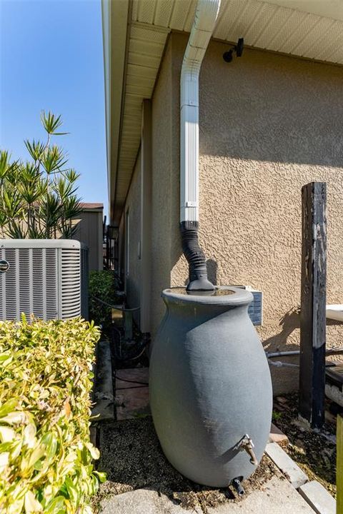 For Sale: $615,000 (4 beds, 2 baths, 2603 Square Feet)