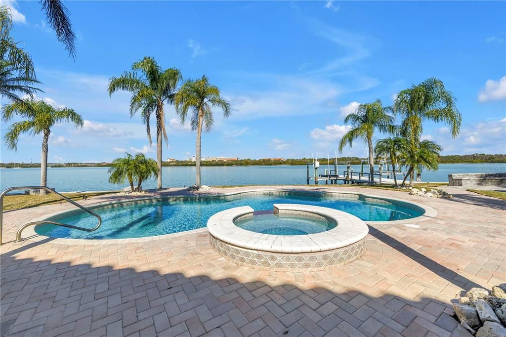 For Sale: $2,950,000 (4 beds, 4 baths, 3614 Square Feet)