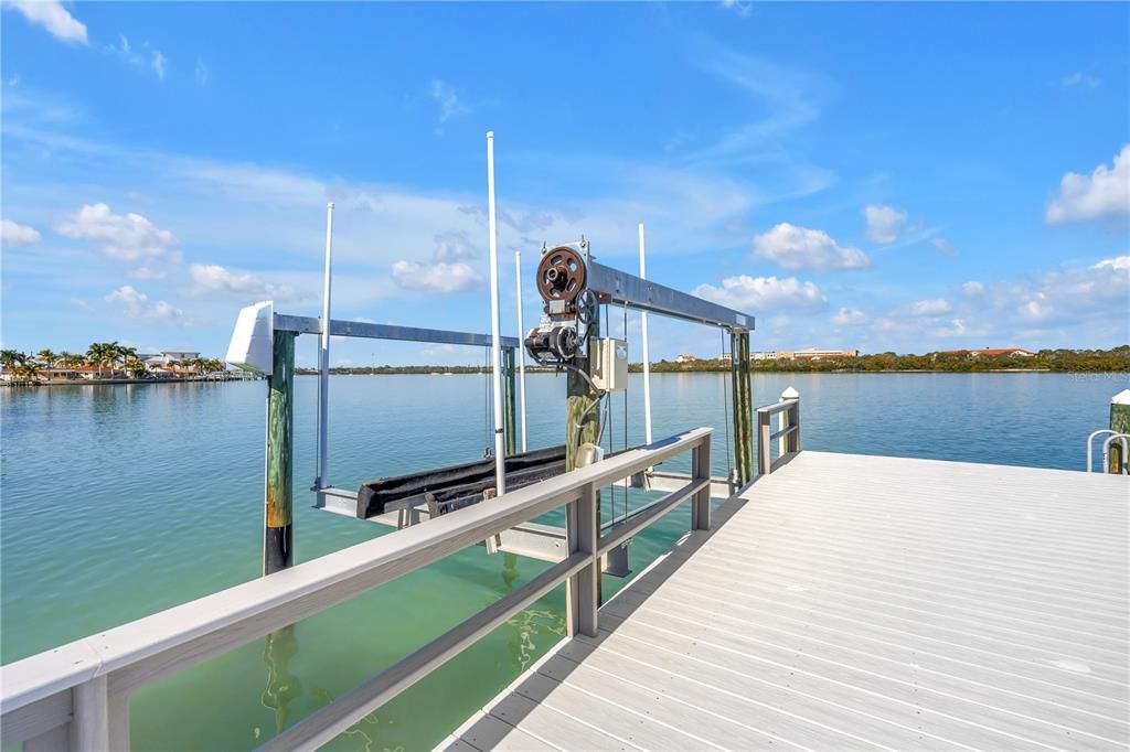 For Sale: $2,950,000 (4 beds, 4 baths, 3614 Square Feet)