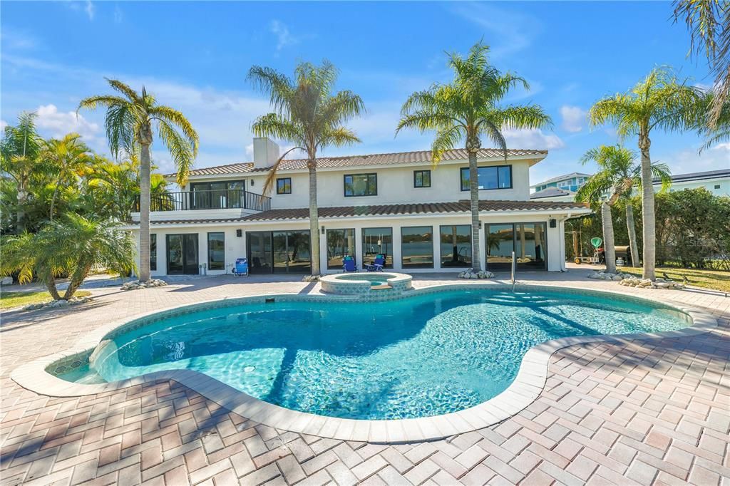 For Sale: $2,950,000 (4 beds, 4 baths, 3614 Square Feet)