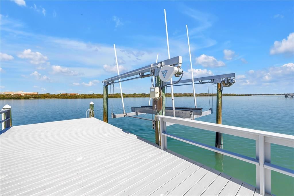 For Sale: $2,950,000 (4 beds, 4 baths, 3614 Square Feet)