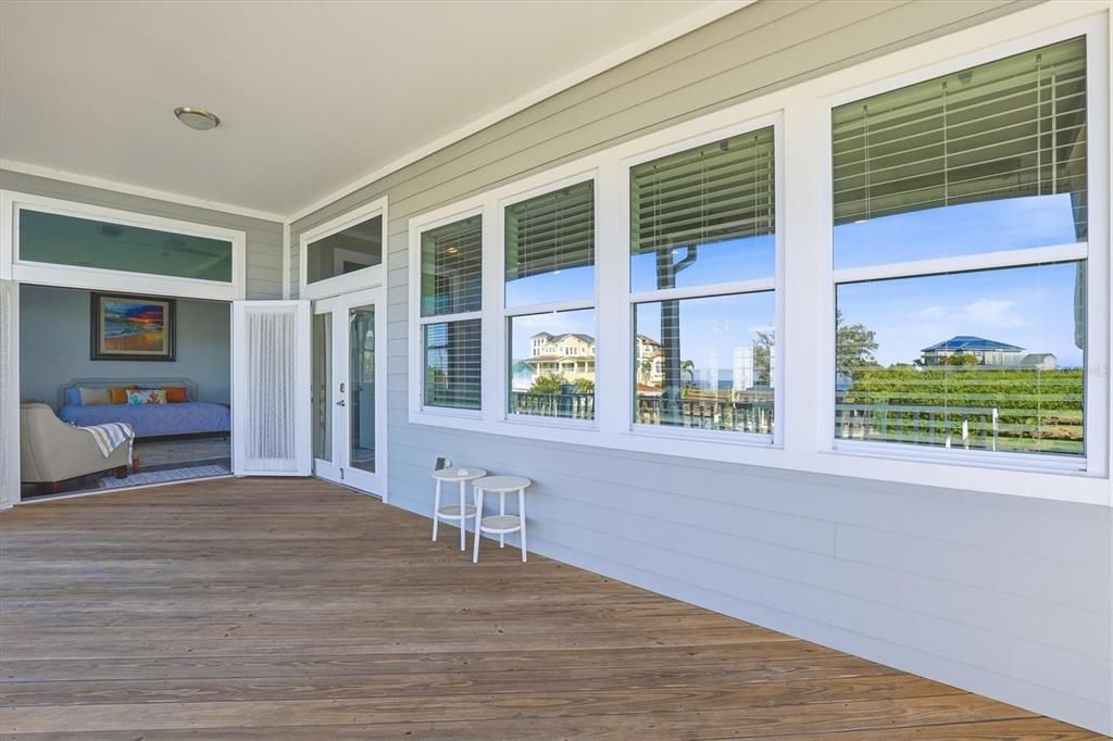 En Venta: $1,275,000 (3 camas, 2 baños, 1973 Pies cuadrados)