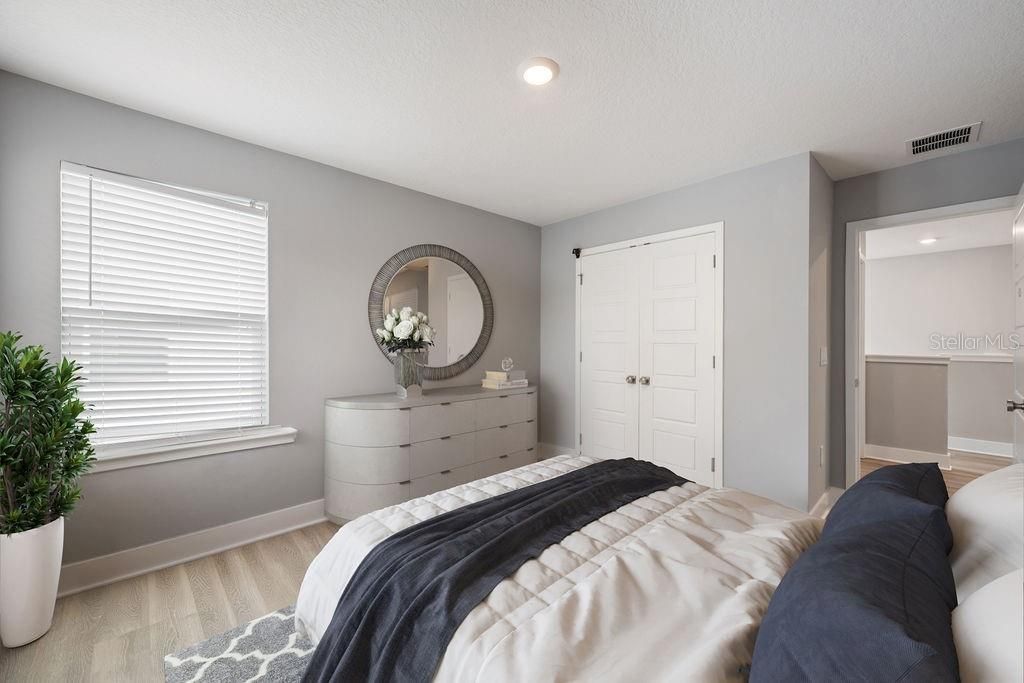 For Sale: $915,000 (5 beds, 3 baths, 2327 Square Feet)