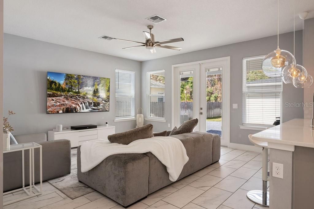 For Sale: $915,000 (5 beds, 3 baths, 2327 Square Feet)