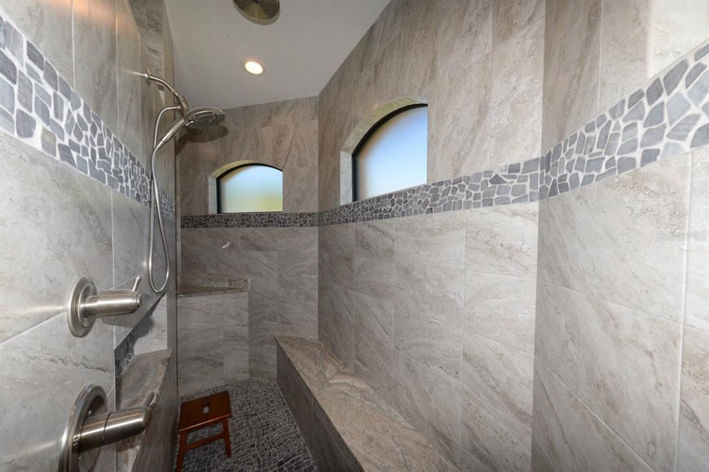 На продажу: $699,900 (3 спален, 3 ванн, 2172 Квадратных фут)