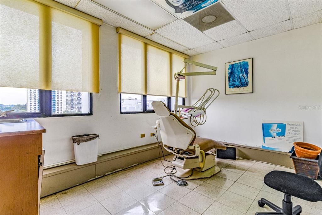 En Venta: $250,000 (0 camas, 0 baños, 1044 Pies cuadrados)