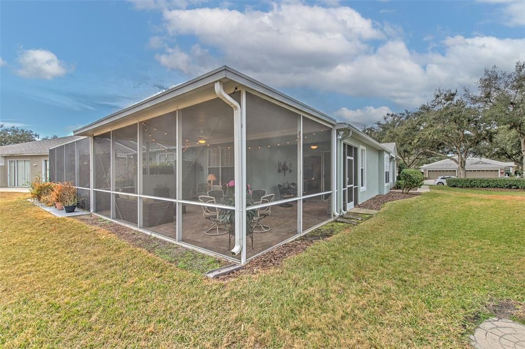 待售: $349,000 (2 贝兹, 2 浴室, 1544 平方英尺)