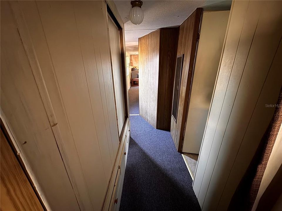 На продажу: $59,500 (2 спален, 1 ванн, 564 Квадратных фут)