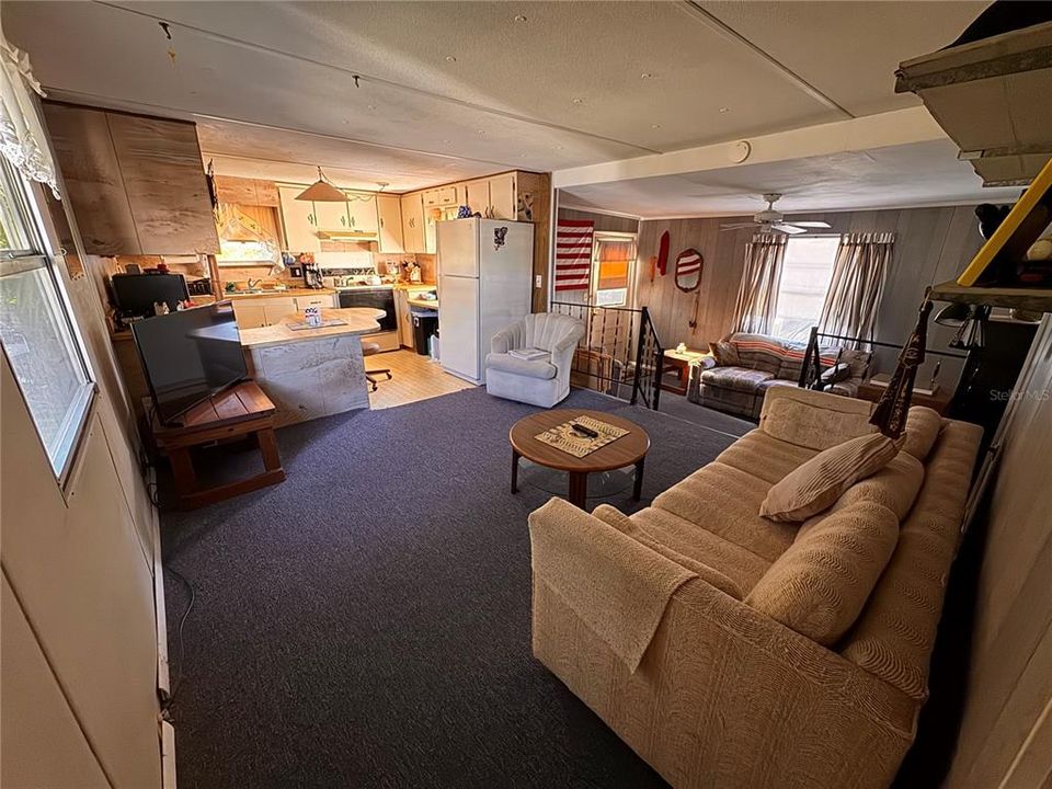 На продажу: $59,500 (2 спален, 1 ванн, 564 Квадратных фут)