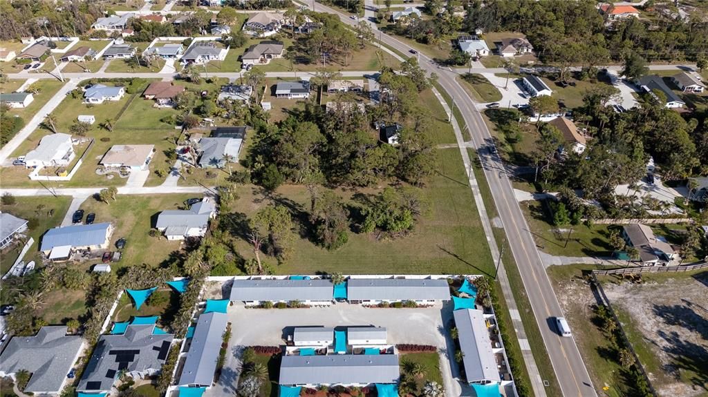 На продажу: $150,000 (0.43 acres)