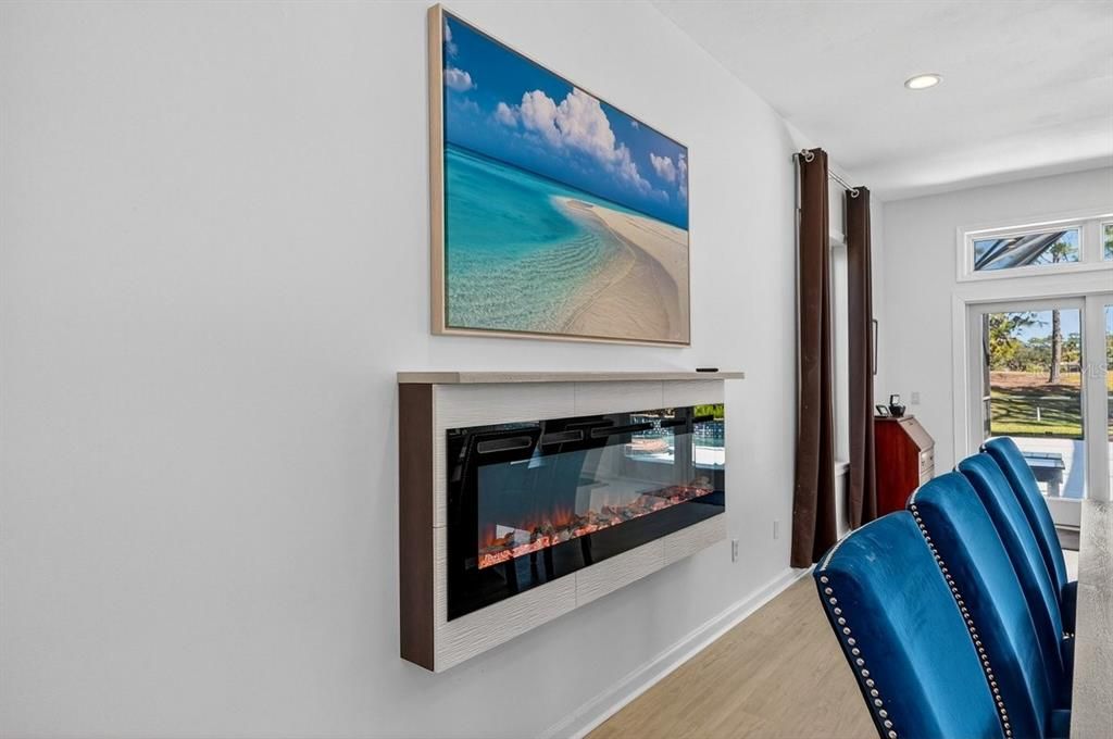 En Venta: $849,900 (3 camas, 3 baños, 3596 Pies cuadrados)