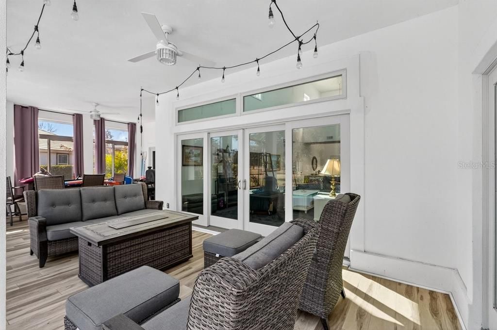 En Venta: $849,900 (3 camas, 3 baños, 3596 Pies cuadrados)