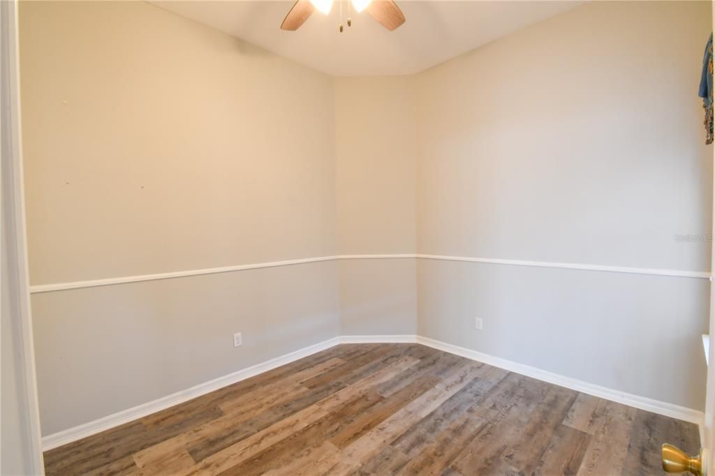 En Venta: $718,000 (4 camas, 3 baños, 2763 Pies cuadrados)