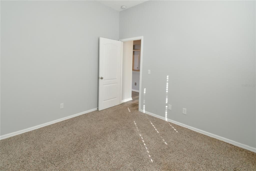 En Venta: $718,000 (4 camas, 3 baños, 2763 Pies cuadrados)