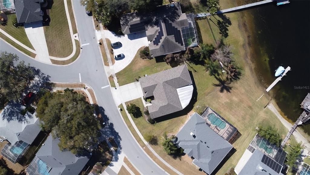 En Venta: $718,000 (4 camas, 3 baños, 2763 Pies cuadrados)