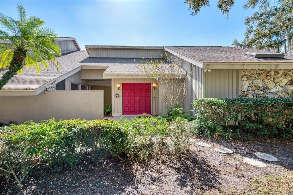 Recently Sold: $750,000 (5 beds, 3 baths, 3716 Square Feet)