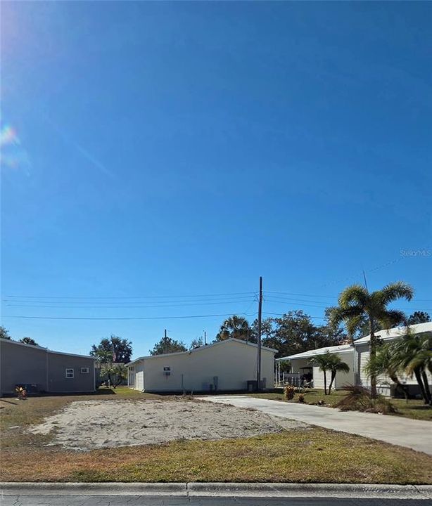 En Venta: $35,000 (0.07 acres)
