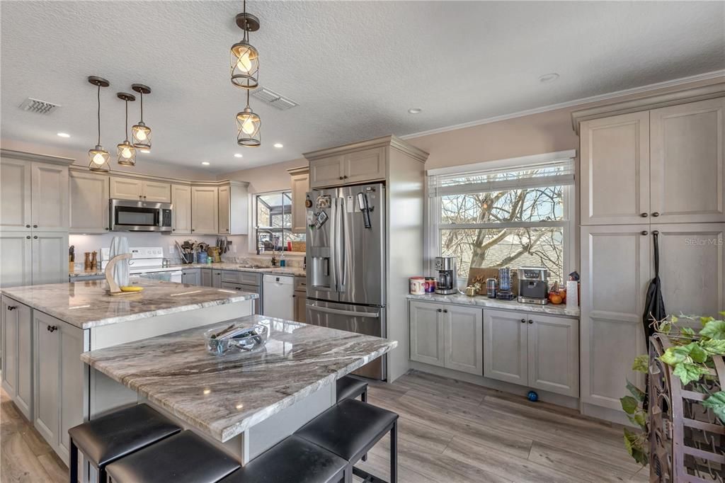 For Sale: $1,100,000 (4 beds, 3 baths, 1970 Square Feet)