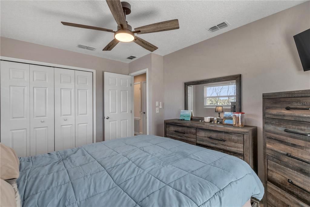 For Sale: $1,100,000 (4 beds, 3 baths, 1970 Square Feet)