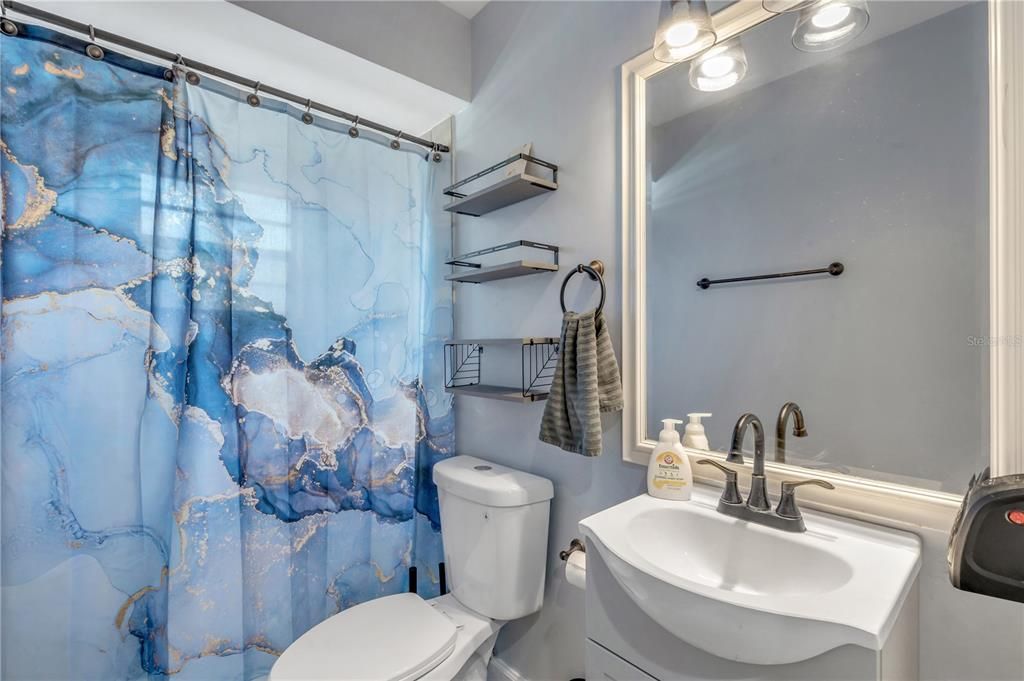 For Sale: $1,100,000 (4 beds, 3 baths, 1970 Square Feet)