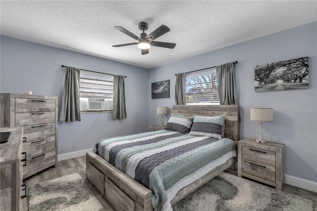 For Sale: $1,100,000 (4 beds, 3 baths, 1970 Square Feet)