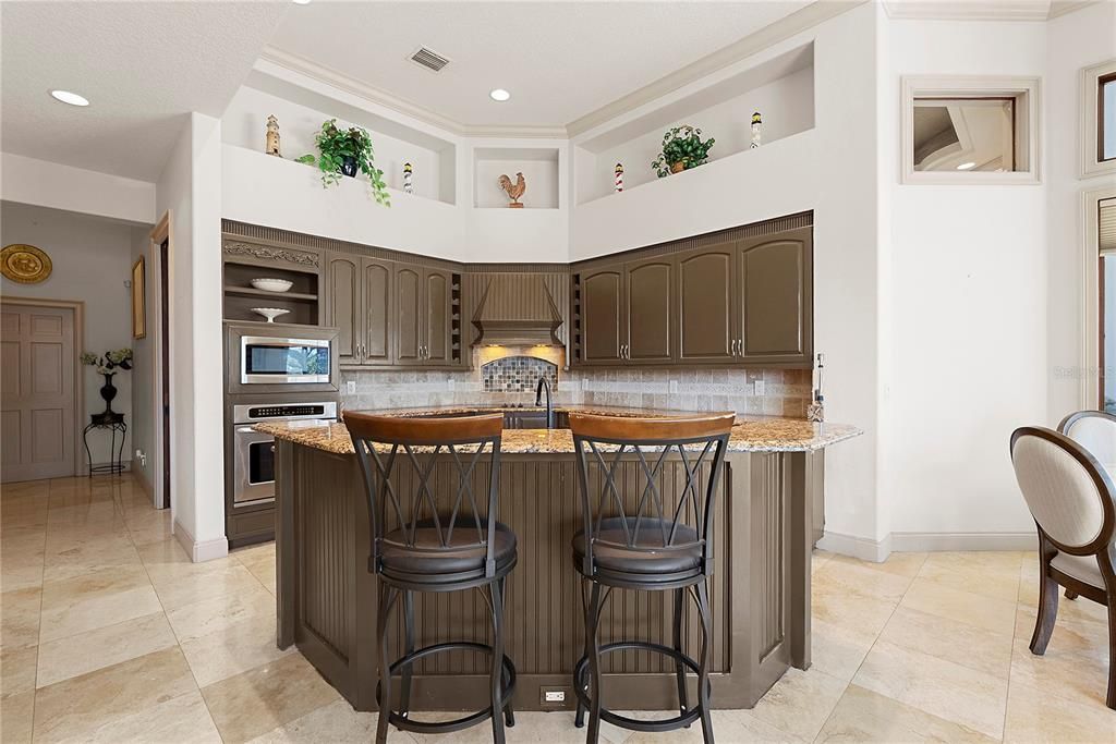 For Sale: $1,100,000 (4 beds, 4 baths, 3632 Square Feet)