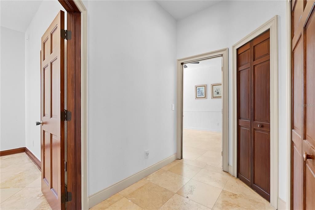 For Sale: $1,100,000 (4 beds, 4 baths, 3632 Square Feet)
