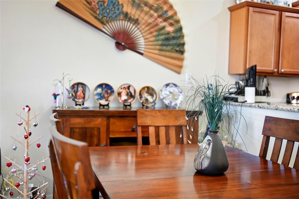 Active With Contract: $257,500 (2 beds, 2 baths, 1374 Square Feet)