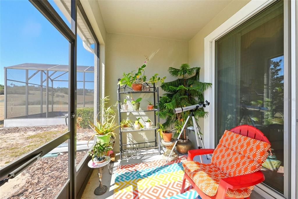 Active With Contract: $257,500 (2 beds, 2 baths, 1374 Square Feet)