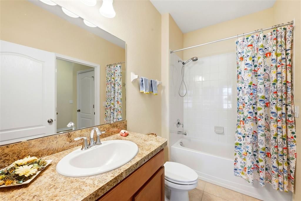 Active With Contract: $257,500 (2 beds, 2 baths, 1374 Square Feet)