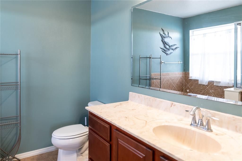 For Rent: $2,000 (2 beds, 2 baths, 1308 Square Feet)