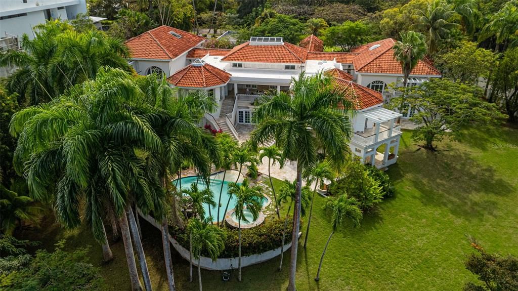 En Venta: $11,950,000 (11 camas, 11 baños, 10507 Pies cuadrados)