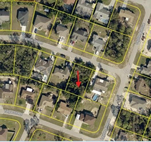 На продажу: $65,000 (0.23 acres)