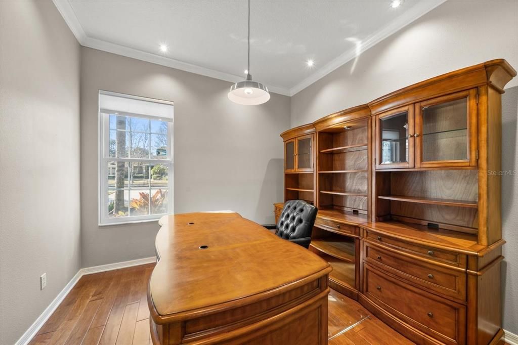 En Venta: $915,000 (4 camas, 3 baños, 2795 Pies cuadrados)