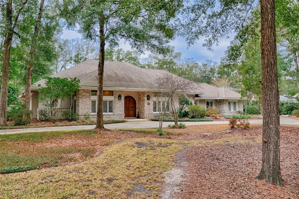 En Venta: $895,000 (4 camas, 2 baños, 4801 Pies cuadrados)