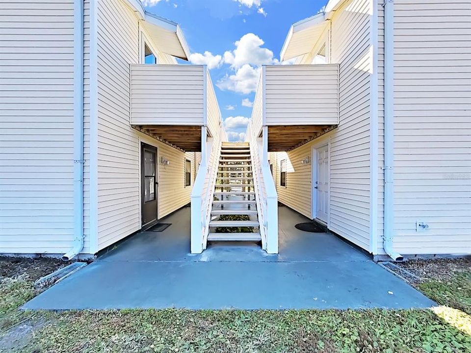 En Venta: $180,000 (2 camas, 2 baños, 915 Pies cuadrados)