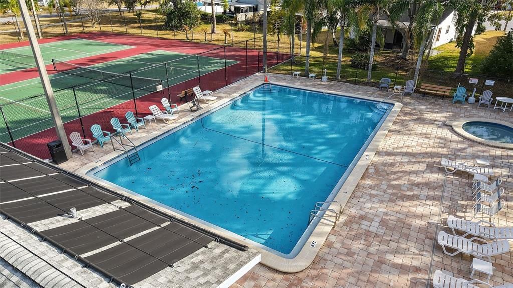 En Venta: $180,000 (2 camas, 2 baños, 915 Pies cuadrados)