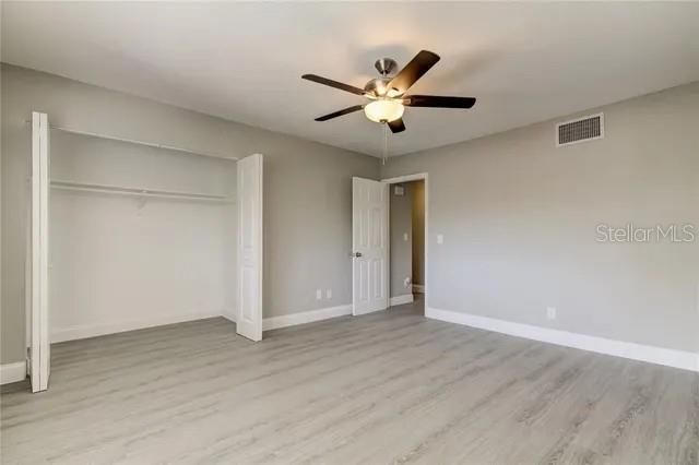 For Sale: $225,000 (2 beds, 1 baths, 924 Square Feet)