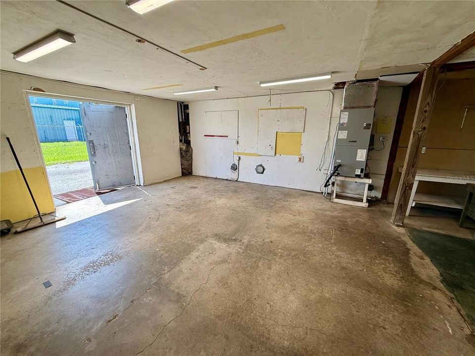 Active With Contract: $550,000 (0 beds, 0 baths, 1920 Square Feet)