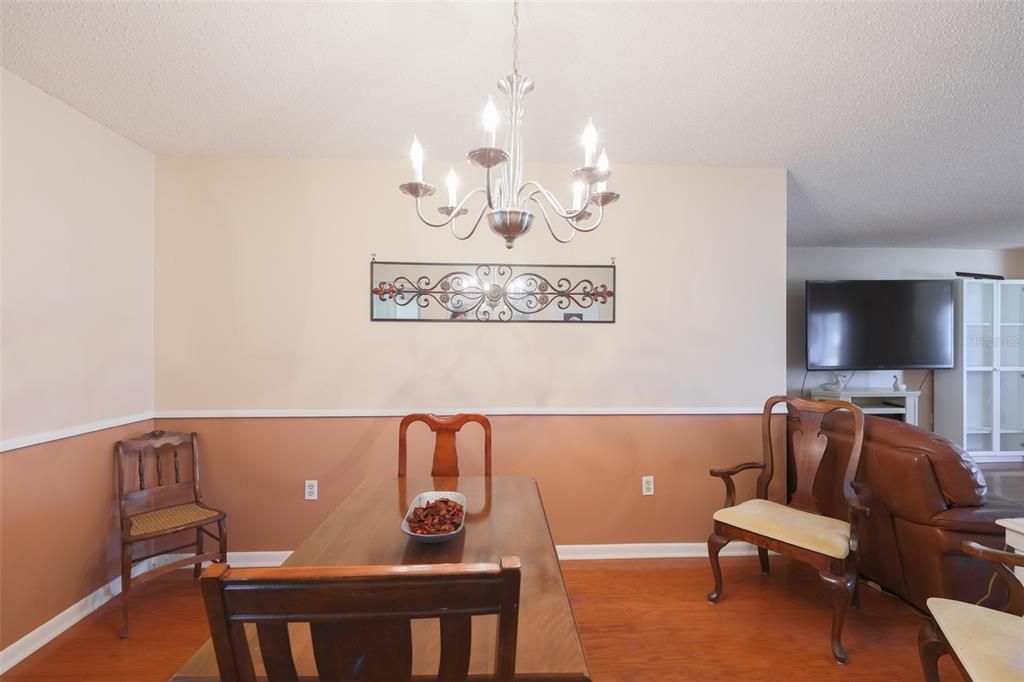 For Sale: $229,900 (2 beds, 2 baths, 1516 Square Feet)